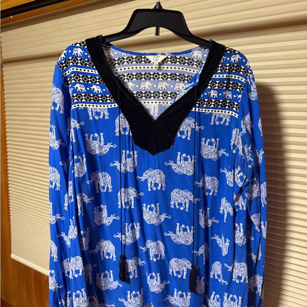 Blue Elephant Print Women's Top